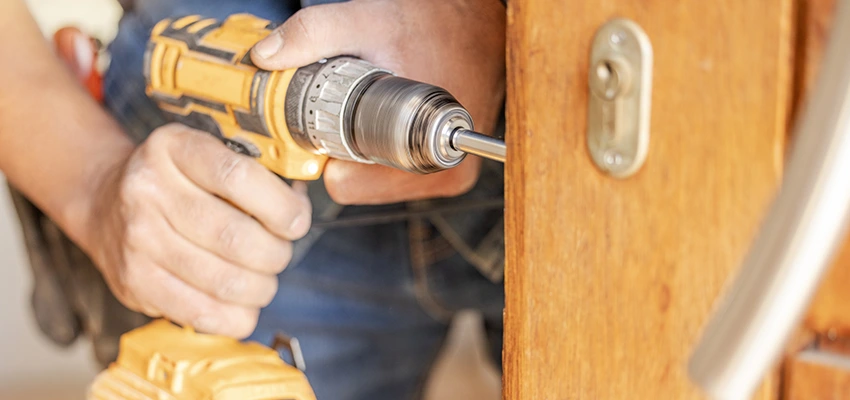 Eviction Locksmith in Avenal, California