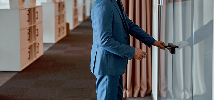 Commercial Glass Door Locks in Avenal, CA